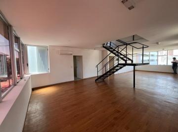 Oficina comercial · 178m² · 1 Cochera · Oficina en Alquiler en La Lucila, Vicente López, G. B. a. Zona Norte