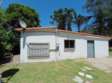 Casa · 108m² · 4 Ambientes · 1 Cochera · Casa en Venta - 2 Dorm. 1 Baño - Cochera - 2.250 m² - Zarate