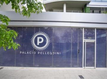 Local comercial · 125m² · Local Comercial Boulevard Pellegrini y Rivadavia