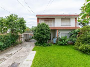 Casa · 289m² · 6 Ambientes · 2 Cocheras · Casa en Venta La Florida Excelente Ubicación