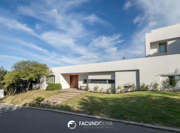 Casa de 8 ambientes, La Calera · La Rufina Categoría, Casa de 4 Dorm. a La Venta!