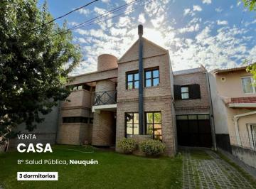 Casa · 203m² · 9 Ambientes · 1 Cochera · Casa en Venta 3 Dorm. en Salud Pública, Neuquén Capital