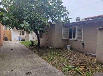 Casa · 335m² · 4 Ambientes · Casa en Venta - 3 Dorm. 2 Baños - 410 m² - Mar del Plata