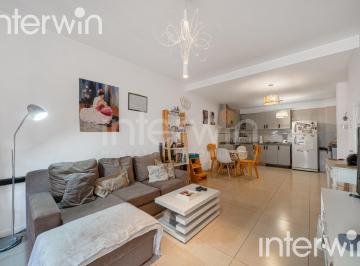 Departamento · 41m² · 1 Ambiente · Departamento - Monoambiente con Balcón - Flores - Venta