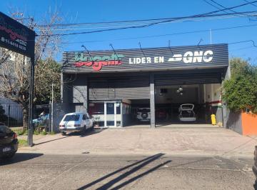 Local comercial · 300m² · Local en Venta en Merlo, G. B. a. Zona Oeste, Argentina