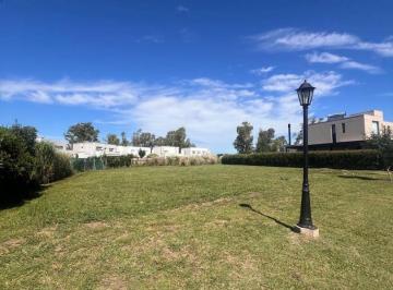 Terreno · 618m² · Lote en Venta en Santa Elena