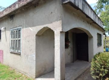 Casa de 4 ambientes, Pilar · Oportunidad, Casa con Dos Lotes en Pellegrini