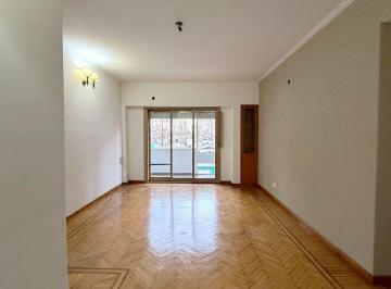 Departamento de 4 ambientes, Tres de Febrero · Caseros Centro, Departamento 4 Ambientes con Balcón y Patio