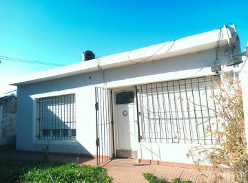Casa · 48m² · 2 Ambientes · PH de 2 Amb con Parque