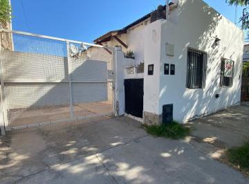 Frente · Vende Propiedad Para Inversion