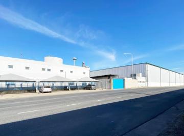 Bodega-Galpón · 11000m² · Deposito en Alquiler con Amplia Playa de Maniobras en El Mercado Central