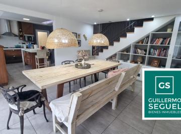 Casa de 6 ambientes, Mendiolaza · Country 4 Hojas – 4 Dorm. + Escritorio