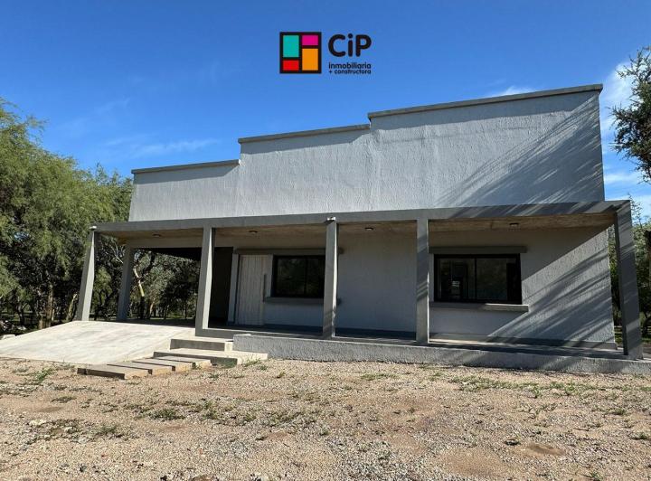 Casa · 194m² · 4 Ambientes · 1 Cochera