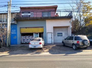 Casa · 250m² · 4 Ambientes · 1 Cochera · Casa en Matheu