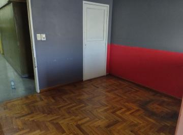 Oficina comercial · 22m² · Oficina /buena Ubicacion Consultar por Permuta!