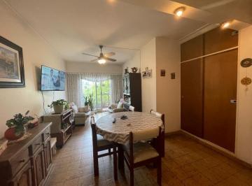 Departamento de 3 ambientes, Morón · Departamento en Castelar de Tres Ambientes