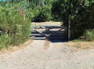 Campo · 140m² · 10 Ambientes · 2 Cocheras · Chacra en Epuyen