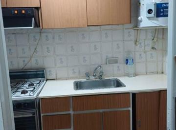Departamento de 1 ambiente, Villa Crespo · Ambiente Interno con Cocina Equipada Divisible