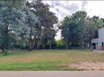 Terreno · 638m² · Lote en Venta Country Club Privado Loma Verde - Amenities - Seguridad - Deportes - Financiacion.