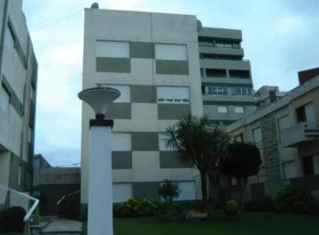 Casa · 60m² · 3 Ambientes · 1 Cochera · Departamento en Venta - 2 Dorm. 2 Baños - 60 m² - San Bernardo del Tuyú