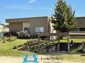 Casa de 4 ambientes, Costa Esmeralda · Venta Casa Amoblada Costa Esmeralda – Golf - Piscina