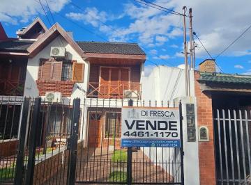 PH · 3 Ambientes · 2 Cocheras · Amplio Duplex con Parque y Cochera
