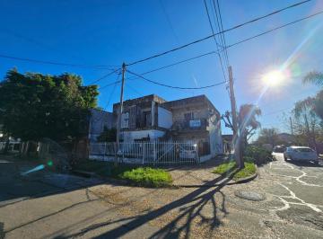 PH · 130m² · 4 Ambientes · PH 4 Amb. en Primer Piso