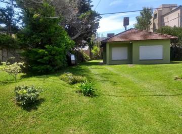 Casa de 4 ambientes, Costa del Este · Casa en Venta - 3 Dorm. 2 Baños - 800 m² - Costa del Este