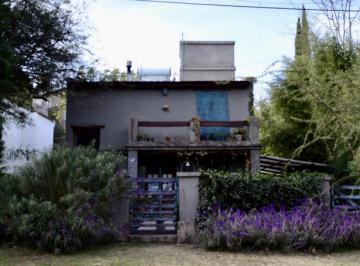 Casa · 157m² · 3 Dormitorios · Casa en Barrio Valle del Sol