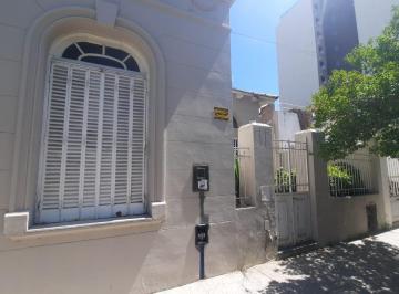 Casa de 5 ambientes, Bahía Blanca · Rondeau 587 - Casa en Venta!