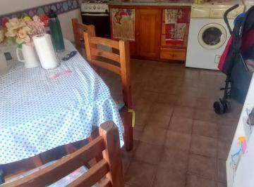 Casa · 120m² · 3 Ambientes · Oportunidad en Esquina Venta en Block