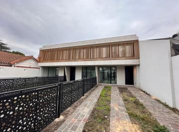 Casa · 155m² · 4 Ambientes · 1 Cochera · Casa 4 Ambientes | Ituzaingo Norte