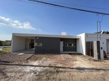 Casa · 70m² · 2 Dormitorios · 1 Cochera · Casa en Tierra de Sueños