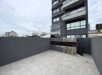 MPI-MPI-4990_2 · Depto. 3 Ambientes con Patio y Terraza Ideal Of. Comercial