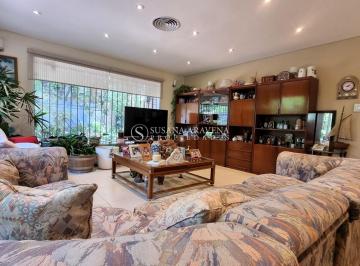 Casa · 490m² · 8 Ambientes · 2 Cocheras · Casa en Venta en La Horqueta, San Isidro, G. B. a. Zona Norte