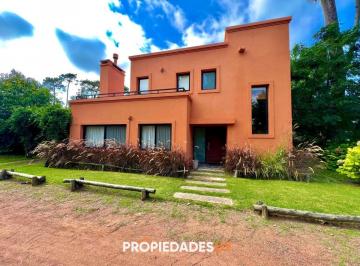 Foto1 · Alquiler Anual y Venta Casa 2 Dorm. en Barrio Privado