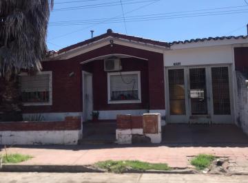 Casa , Córdoba · Gran Oportunidad Casa + Dpto con Importante Renta