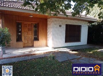 Casa · 127m² · 3 Ambientes · 3 Cocheras · Casa Venta Burzaco Corimayo