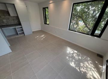 Departamento · 50m² · 1 Ambiente · Venta - Monoambiente Divisible - 50 m² Cubiertos - 1er. Piso por Escalera - Cafferata 2000