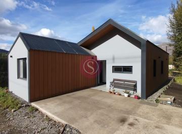 Casa · 80m² · 3 Ambientes · 1 Cochera · Casa en Venta en San Martin de Los Andes, Patagonia