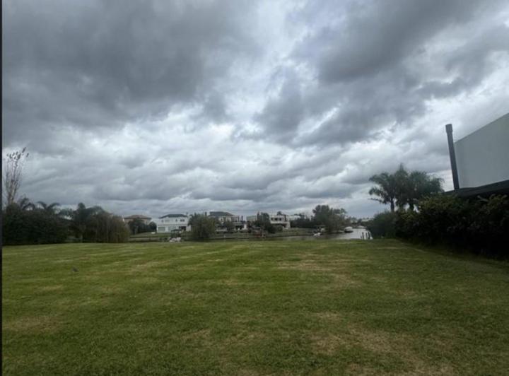 Terreno · 950m²