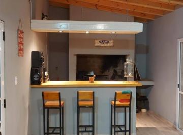 Casa · 150m² · 3 Ambientes · 2 Cocheras · Alquiler por 12 o 24 Meses