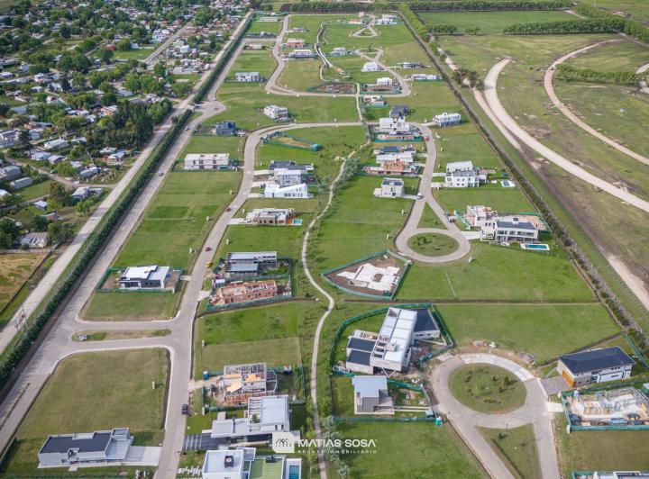 Terreno · 780m²