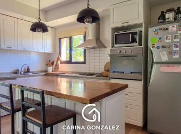 Casa · 173m² · 6 Ambientes · 2 Cocheras · Casa en Los Canales