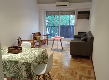 Departamento de 4 ambientes, Caballito · 4 Ambientes en Caballito Para 4 Personas, Balcón y Toilette