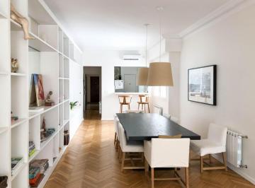 Departamento · 107m² · 3 Ambientes · Vende Alto Super Luz, Balcón Corrido Vista Al Rio. Posibilidad de Cochera.