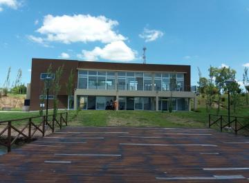 Terreno · 902m² · Terreno en Venta - 1002 m² - Los Juncos