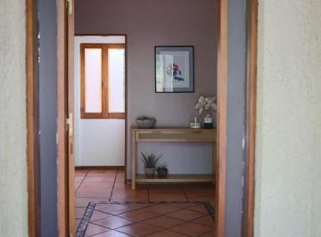 Casa · 450m² · 5 Ambientes · Ivanna Blanc Vende Excelente Casa en Barrio Dalvian