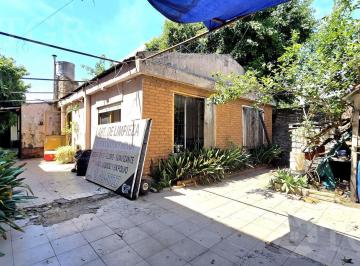 Casa · 160m² · 6 Ambientes · 2 Cocheras · Casas Mas Locales en Llavallol Ruta 4 Camino de Cintura Inversión