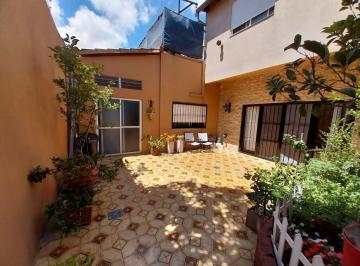 PH · 108m² · 4 Ambientes · PH 4 Amb por Pasillo Al Fondo